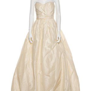 Oscar de la Renta Strapless Bridal Gown